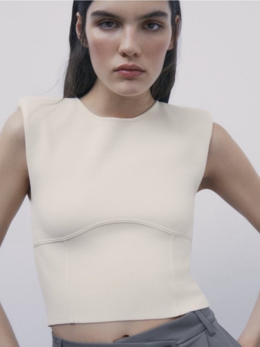 Zara  Structured Sleeveless Top